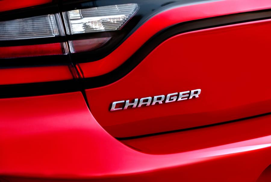  Dodge Charger R/T 2015 года  (фото 48 из 61)